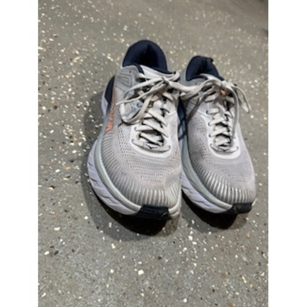 Hoka Clifton 8 Gray Running Shoes Sneakers Womens Size 7